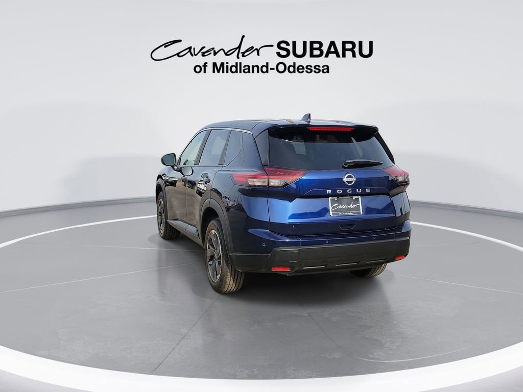 Used 2025 Nissan Rogue SV image 6