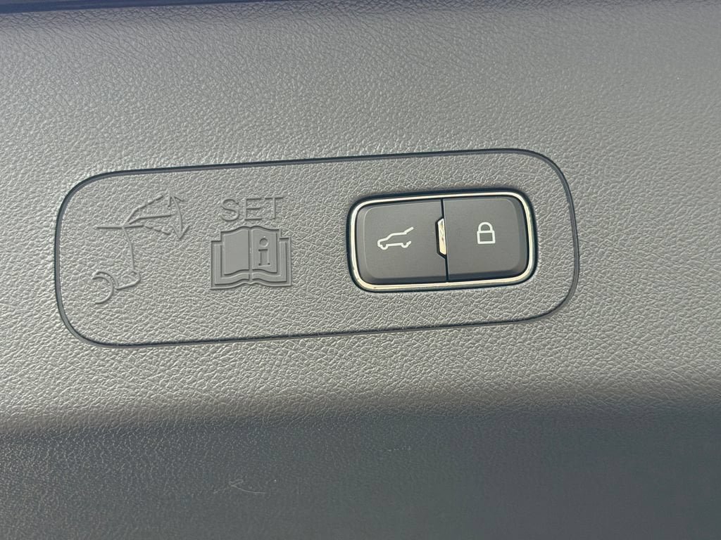 New 2026 Lincoln Aviator Reserve AWD/4WD image 21