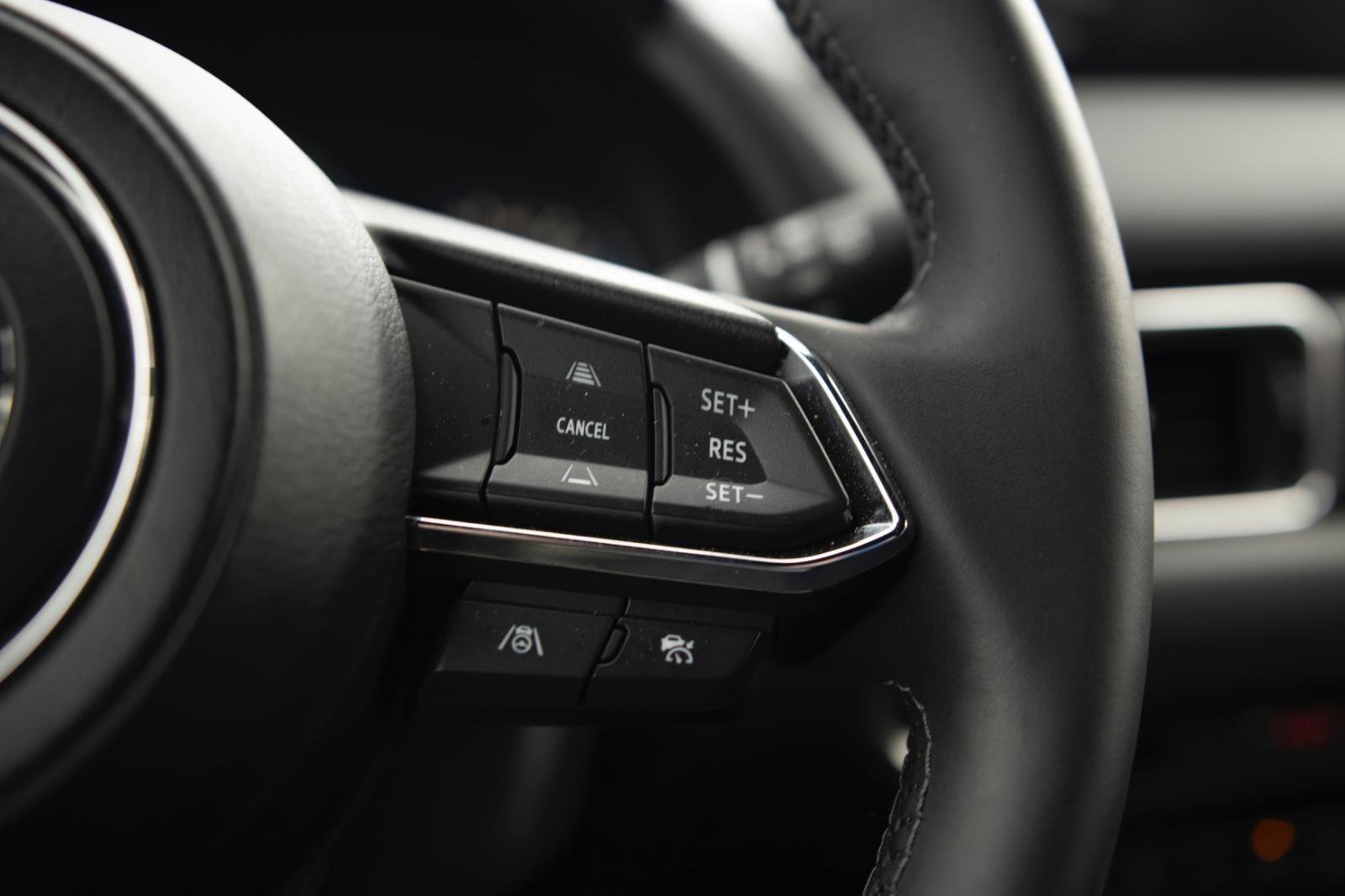 Used 2025 MAZDA CX-5 Signature image 7