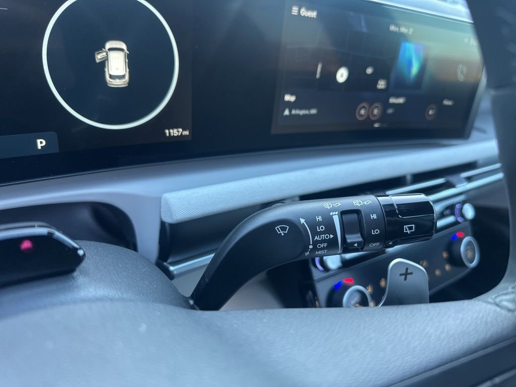 Used 2025 Hyundai Tucson Limited image 14