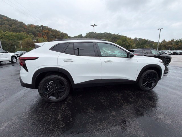 New 2026 Chevrolet Trax ACTIV w/ Driver Confidence Package FWD image 8
