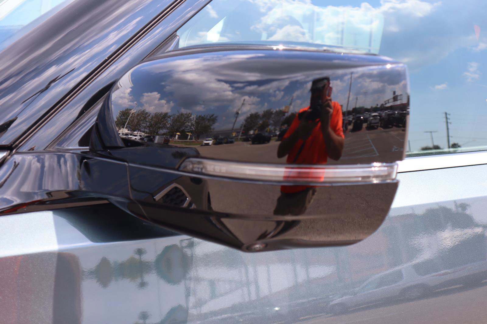 New 2026 Nissan Armada Platinum w/ Convenience Package image 4