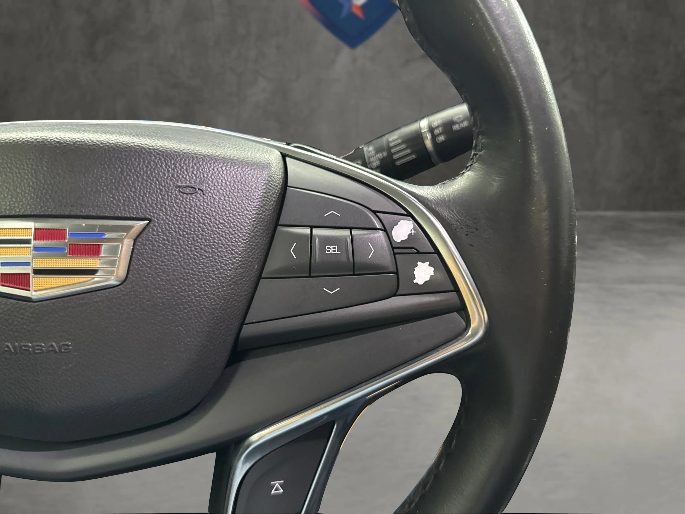 Used 2019 Cadillac XT5 Premium Luxury FWD image 24