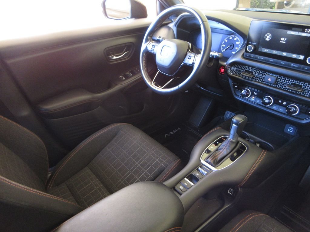 Used 2023 Honda HR-V Sport image 22