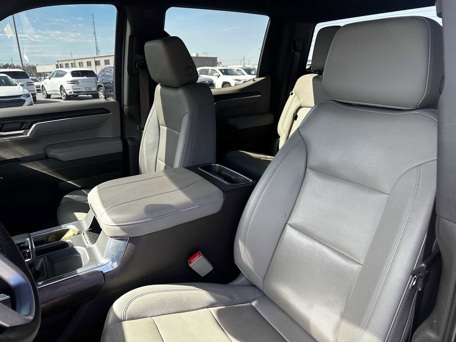 Used 2023 GMC Sierra 1500 SLT w/ SLT Premium Package image 25