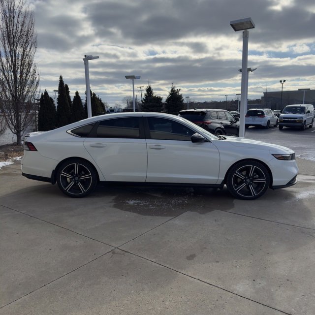 Certified 2024 Honda Accord Sport image 2