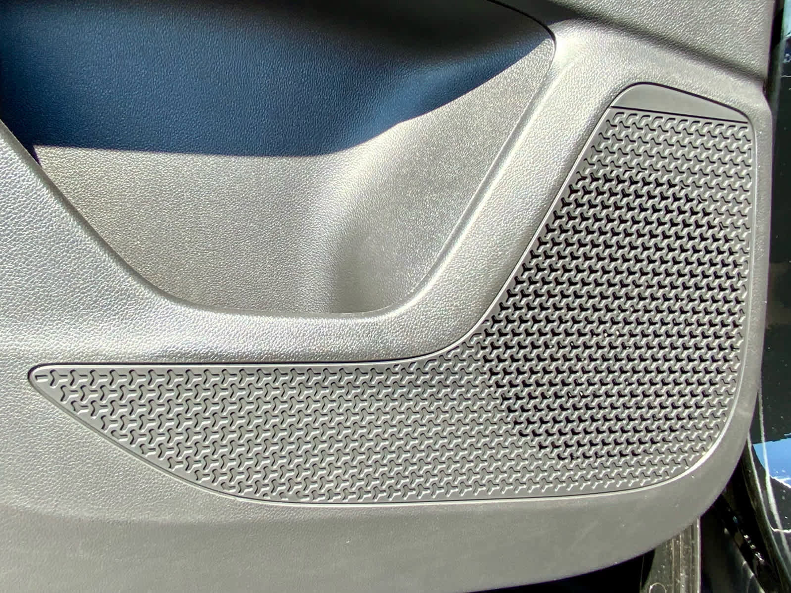 New 2025 Chevrolet Blazer EV RS image 56