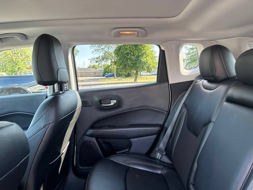 Certified 2021 Jeep Compass Latitude w/ Sun and Sound Group AWD/4WD image 20