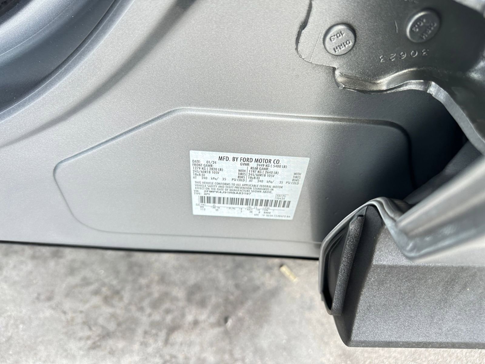 Used 2024 Ford Edge SEL image 29