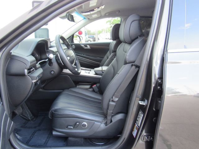 Used 2024 Genesis GV80 2.5T image 15