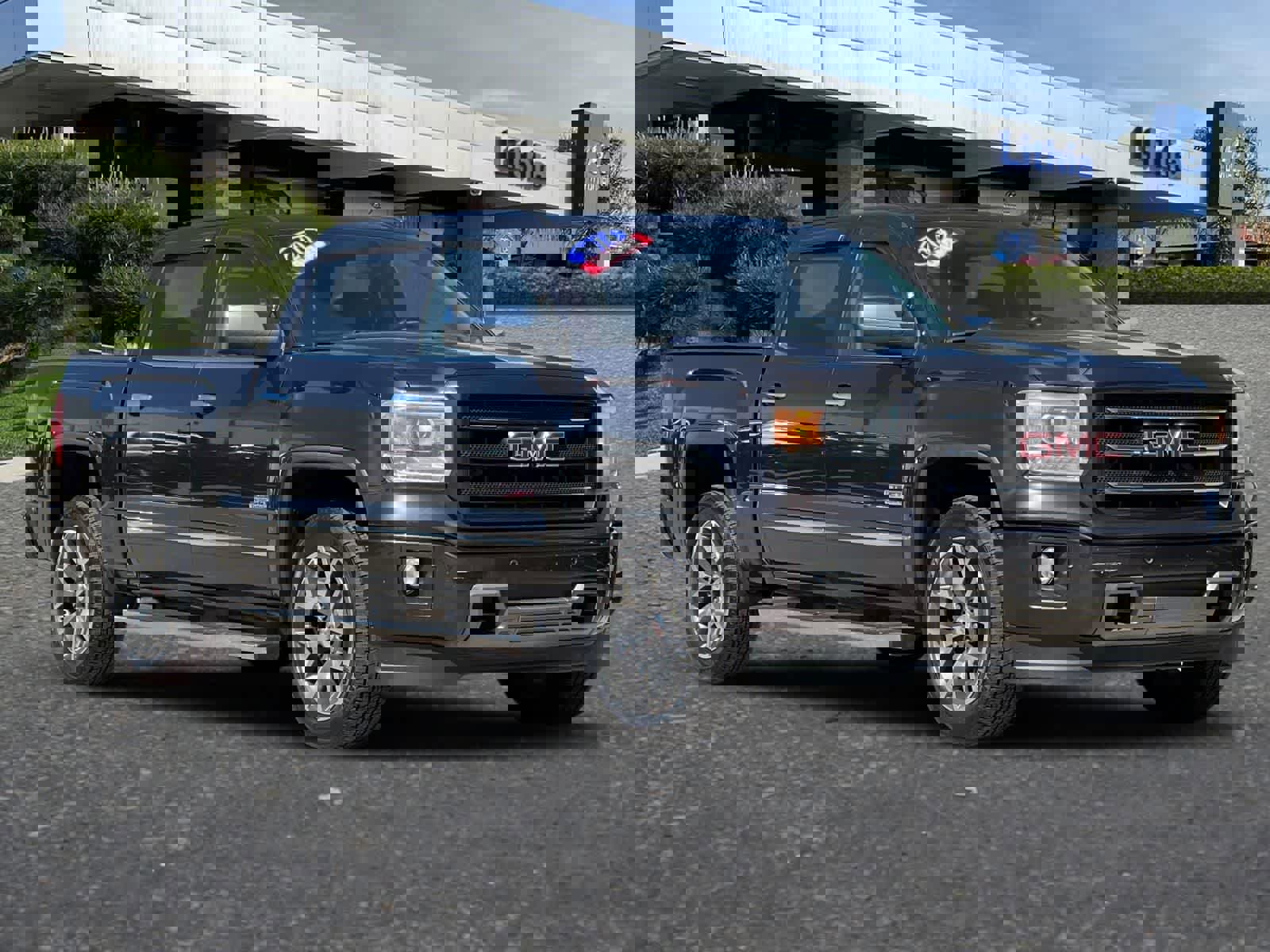 Used 2014 GMC Sierra 1500 SLT w/ All-Terrain Package image 10