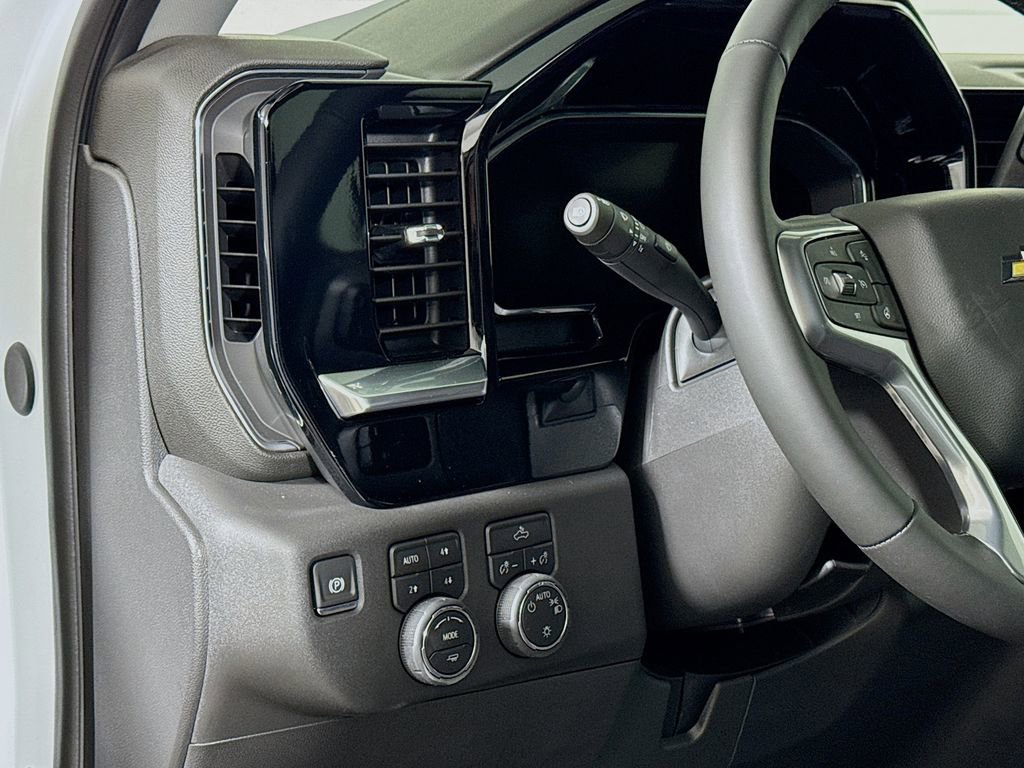 Certified 2026 Chevrolet Silverado 1500 LT w/ Z71 Off-Road Package image 8