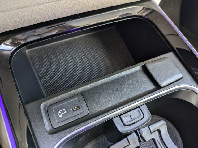 Used 2022 Mercedes-Benz GLB 250 image 28