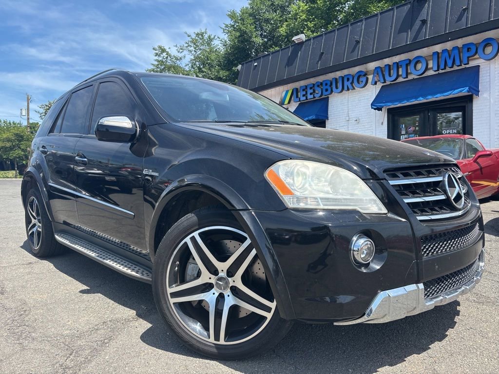 Used 2009 Mercedes-Benz ML 63 AMG 4MATIC image 1