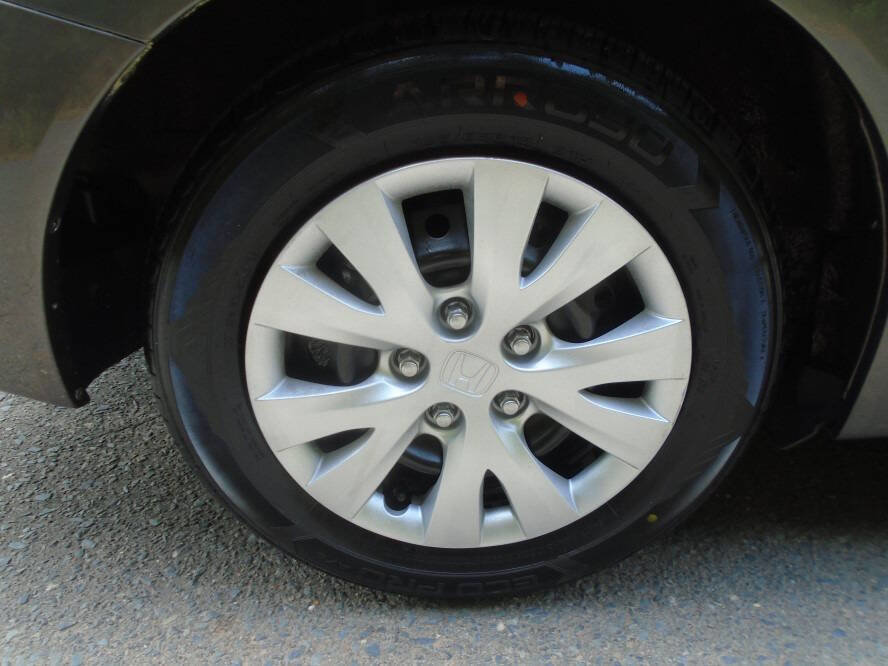 Used 2012 Honda Civic LX image 28