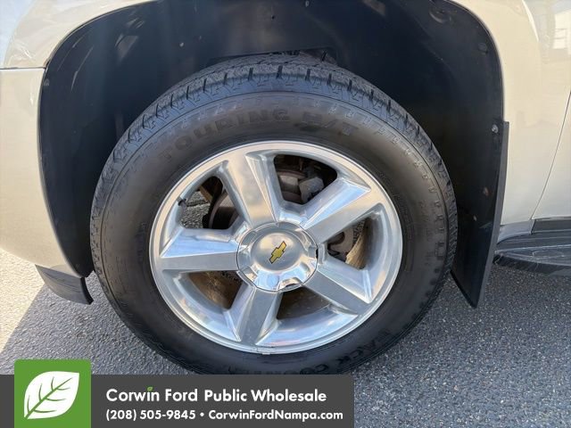 Used 2012 Chevrolet Tahoe LT w/ Luxury Package AWD/4WD image 9