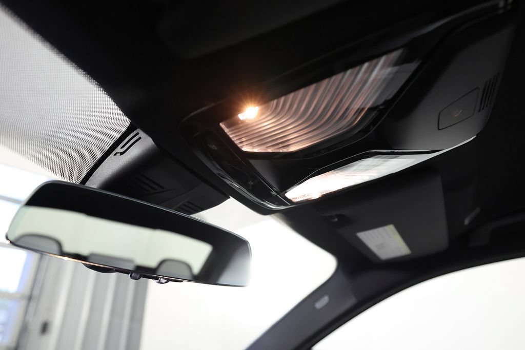 Used 2026 BMW M3 RWD image 34