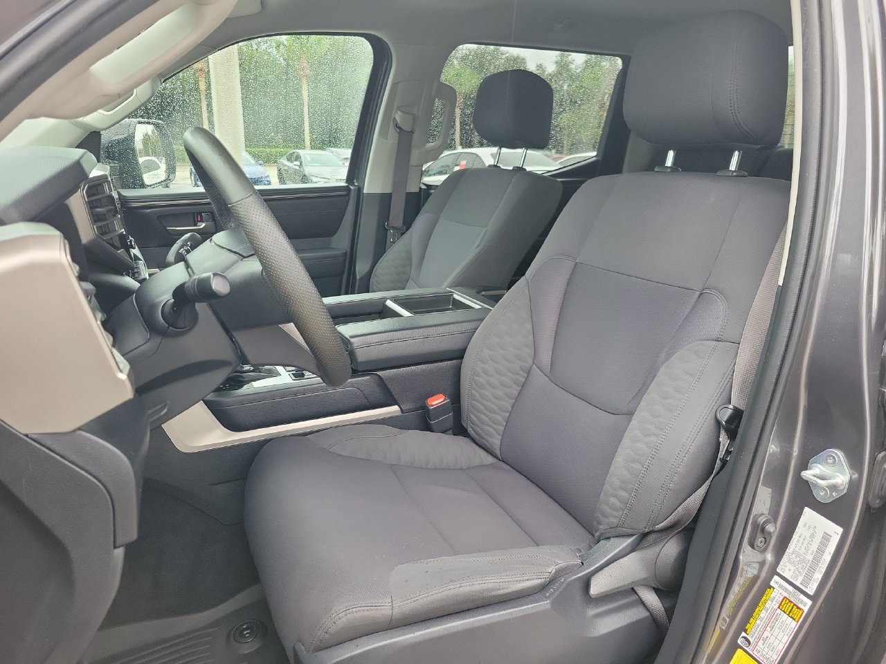Used 2022 Toyota Tundra SR5 w/ SR5 Convenience Package AWD/4WD image 16