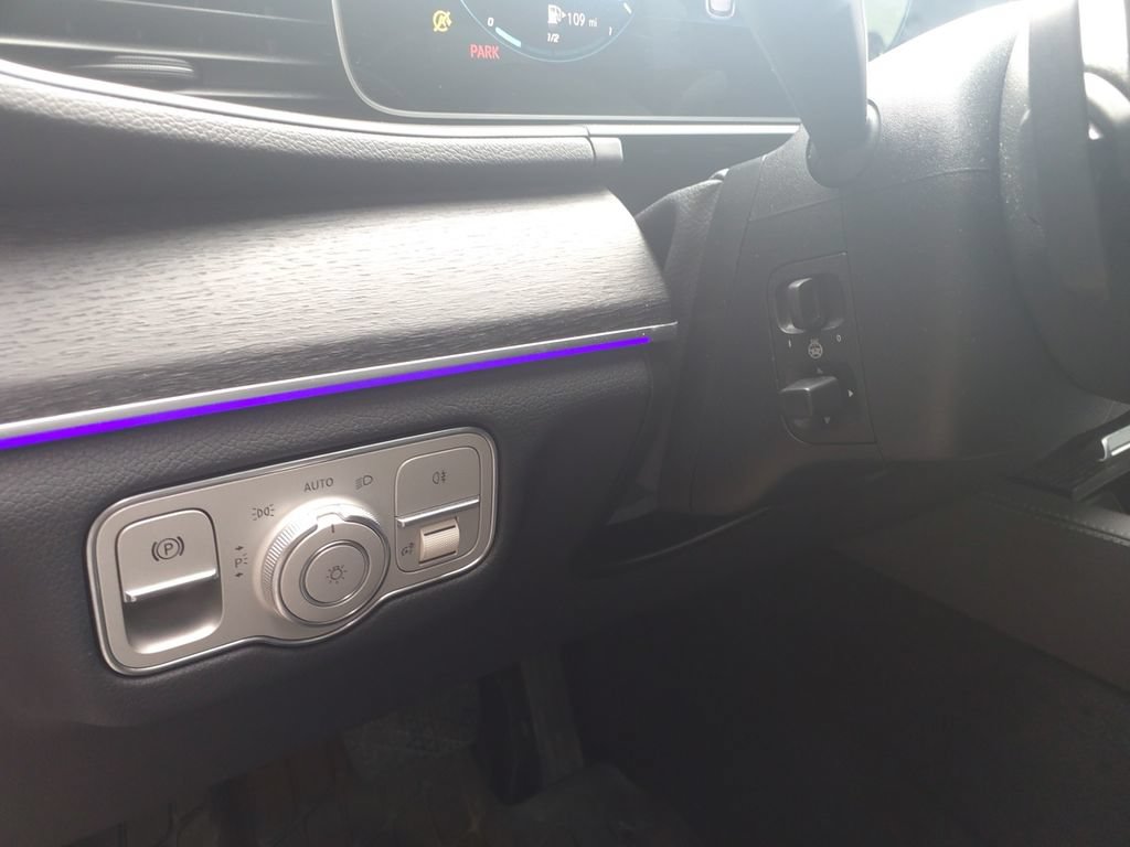 Certified 2022 Mercedes-Benz GLE 350 4MATIC image 25