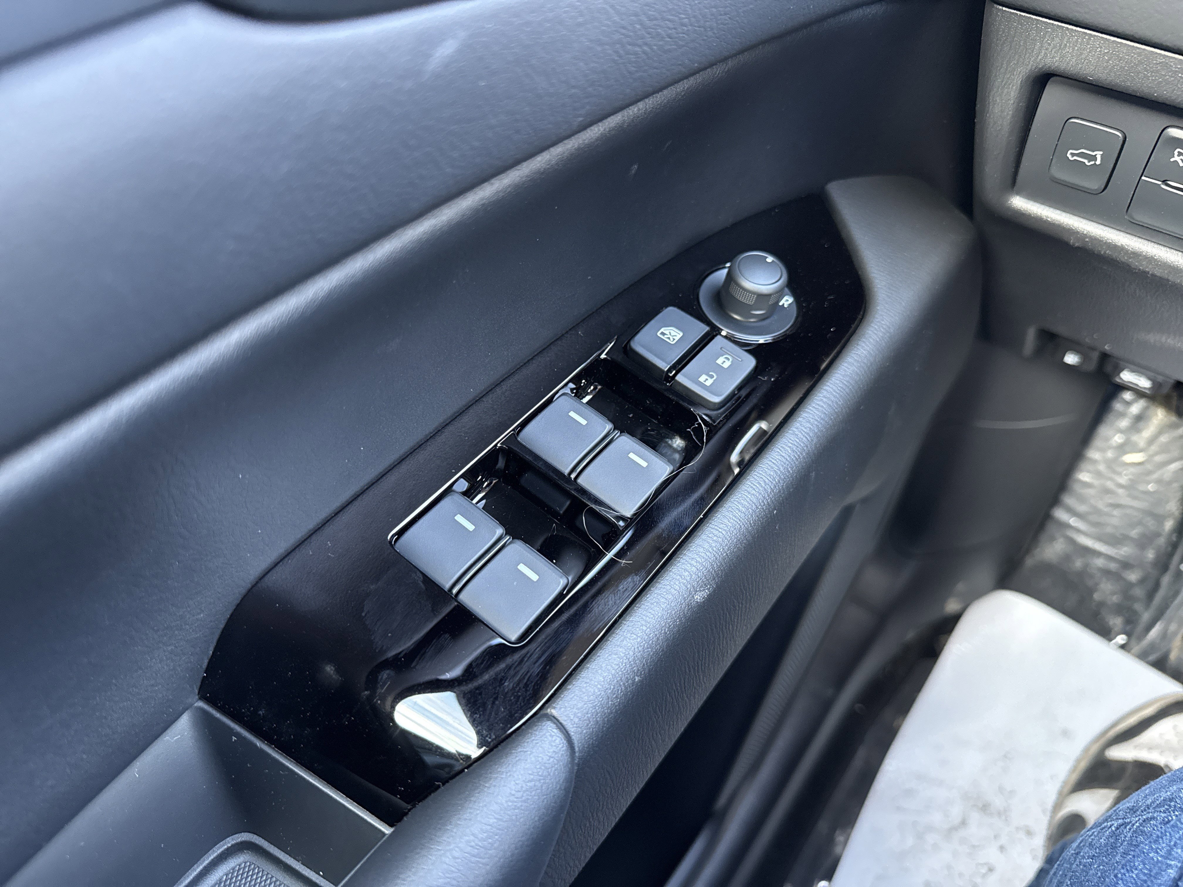 New 2025 MAZDA CX-5 AWD 2.5 S w/ Preferred Package image 16