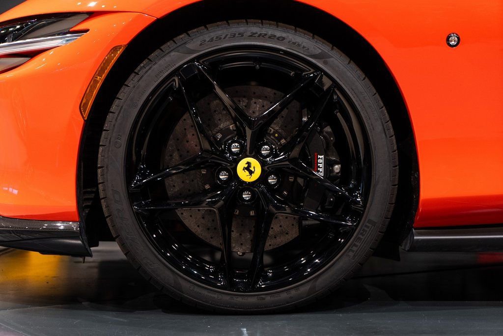 Certified 2025 Ferrari Roma Spider image 15