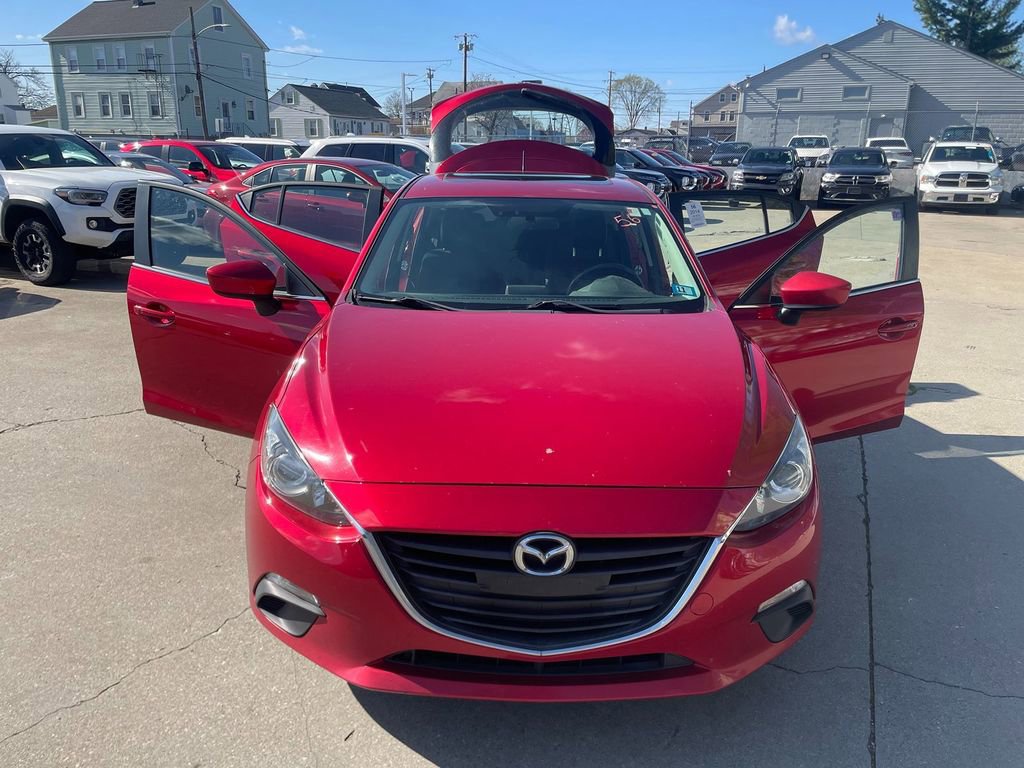 Used 2014 MAZDA MAZDA3 i Touring w/ Moonroof Package 1 FWD image 29