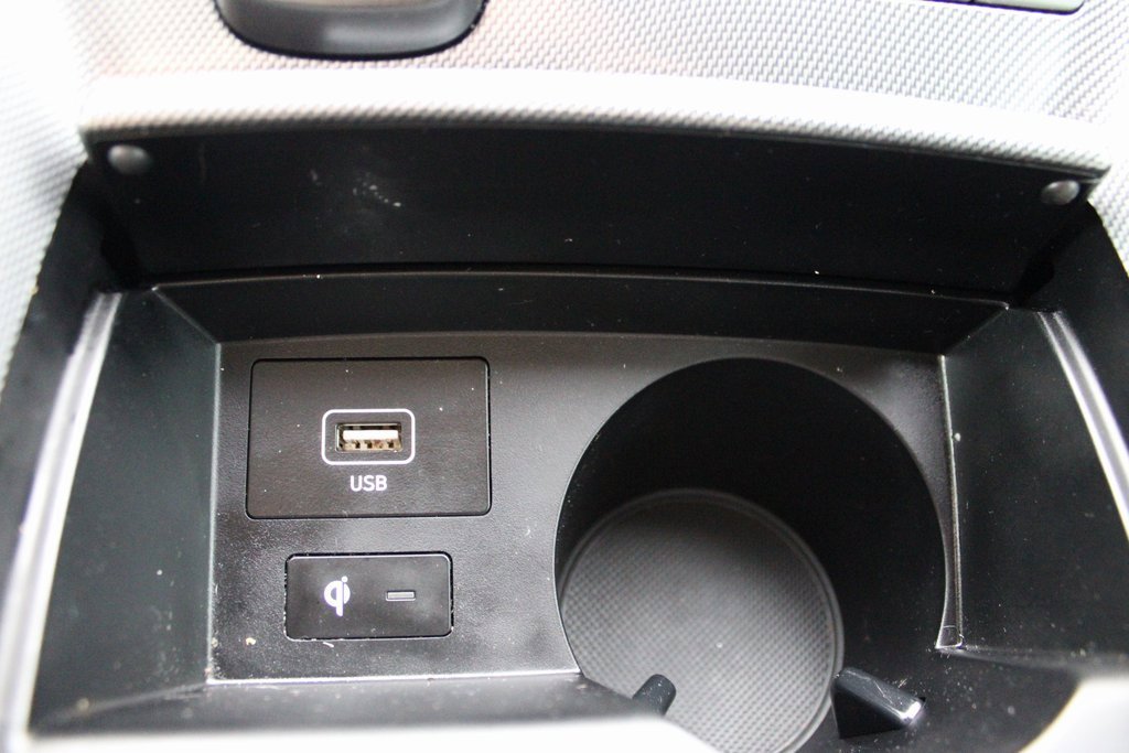 Used 2022 Hyundai Santa Fe Limited w/ Cargo Package image 42