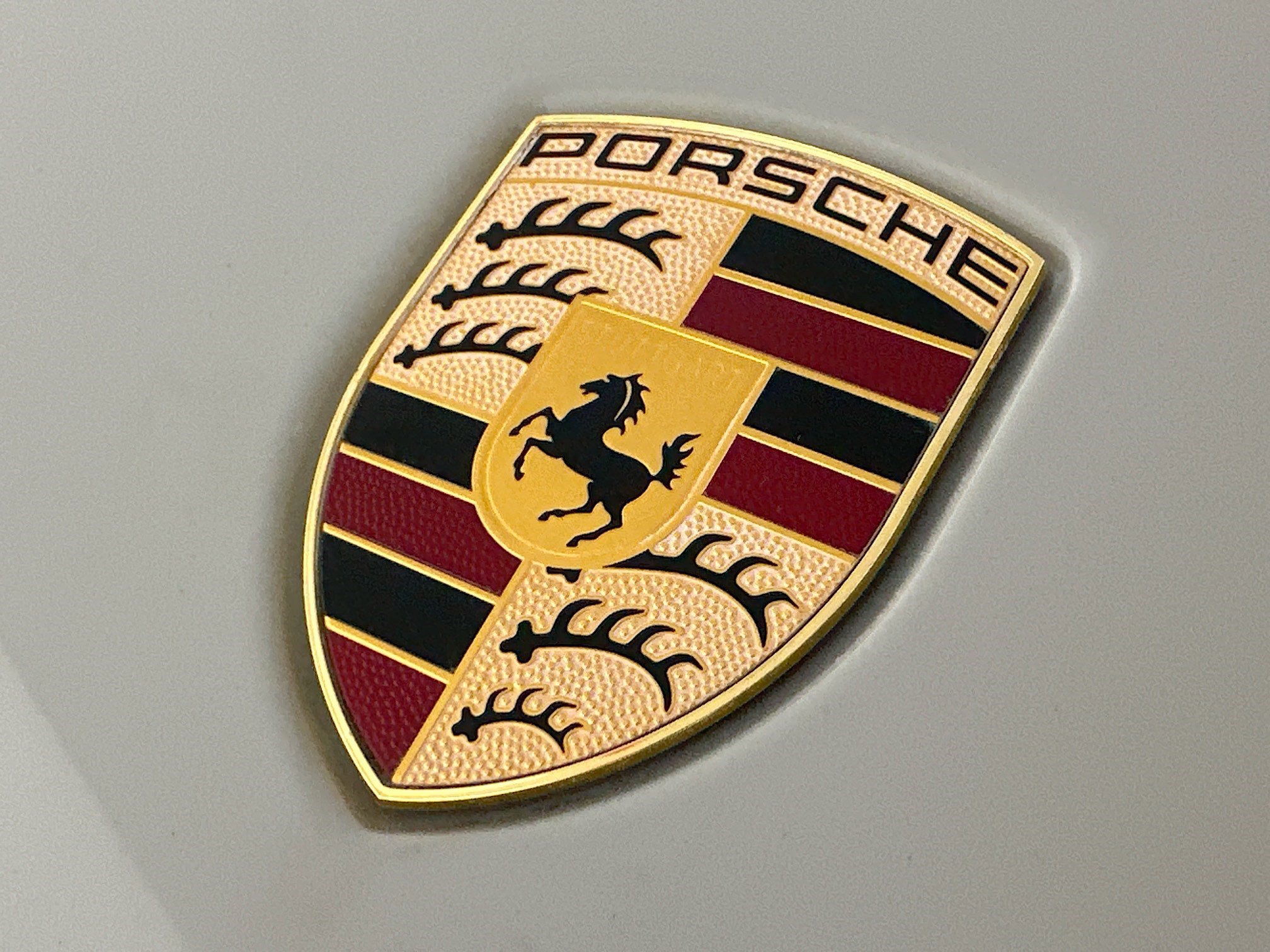 Used 2023 Porsche Panamera 4 Platinum Edition image 34