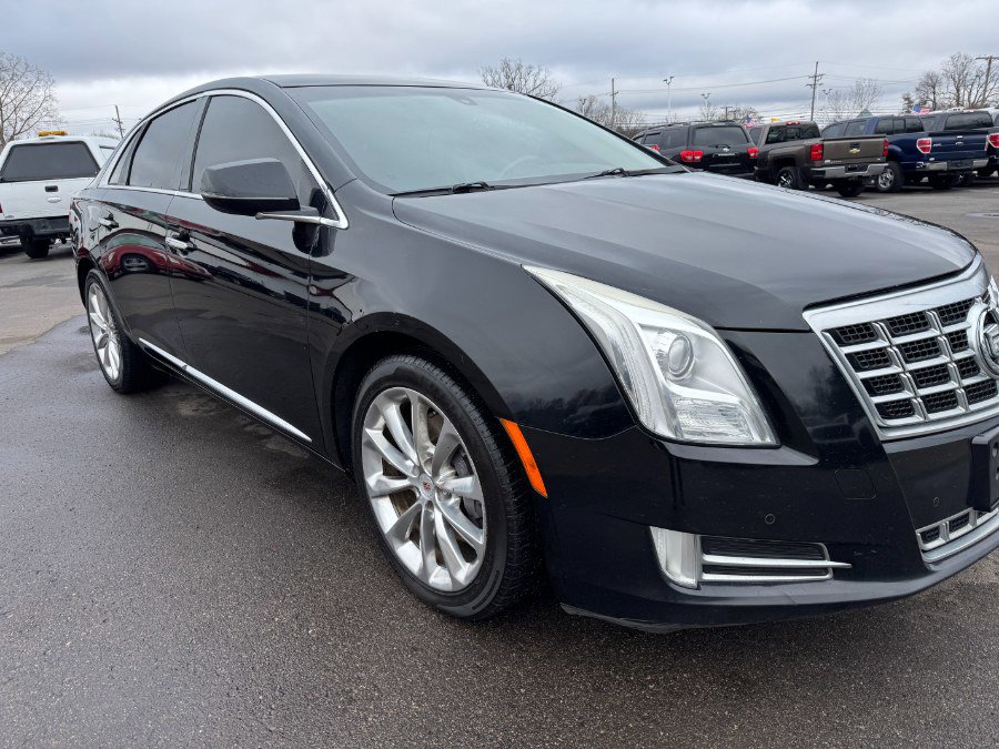 Used 2013 Cadillac XTS Luxury image 12