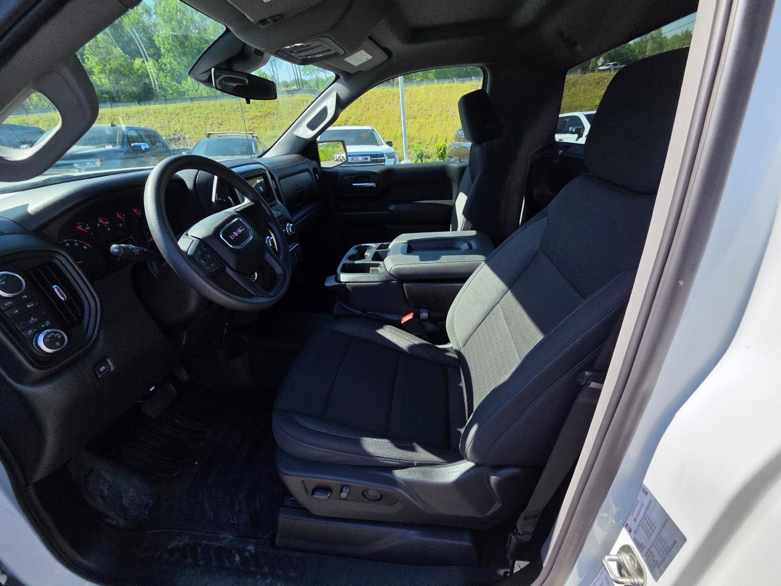 Used 2025 GMC Sierra 1500 Pro w/ Pro Value Package AWD/4WD image 10