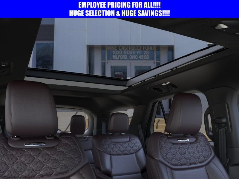 New 2026 Ford Explorer Platinum w/ LUX Leather Package AWD/4WD image 22