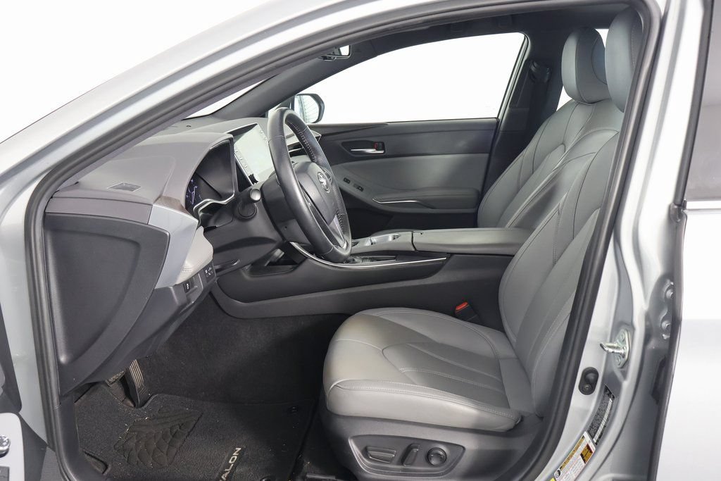 Used 2021 Toyota Avalon XLE w/ Carpet Mat Package (TMS) FWD image 8