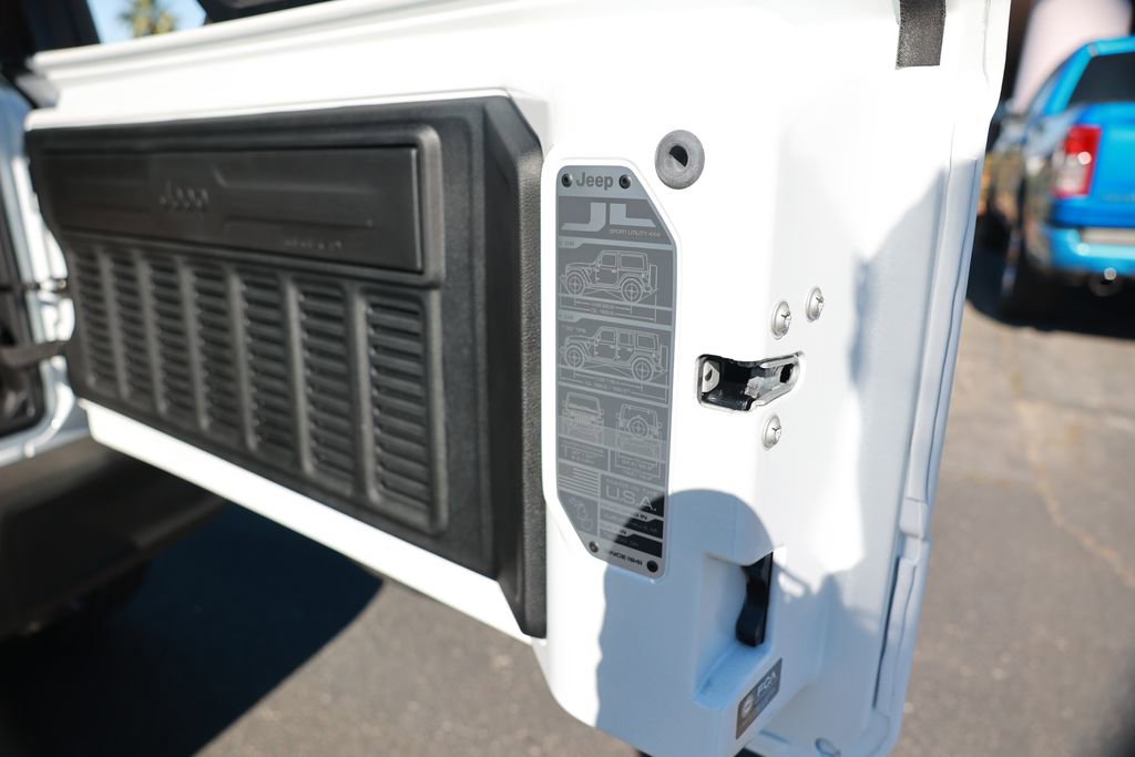 New 2026 Jeep Wrangler Sport S image 32