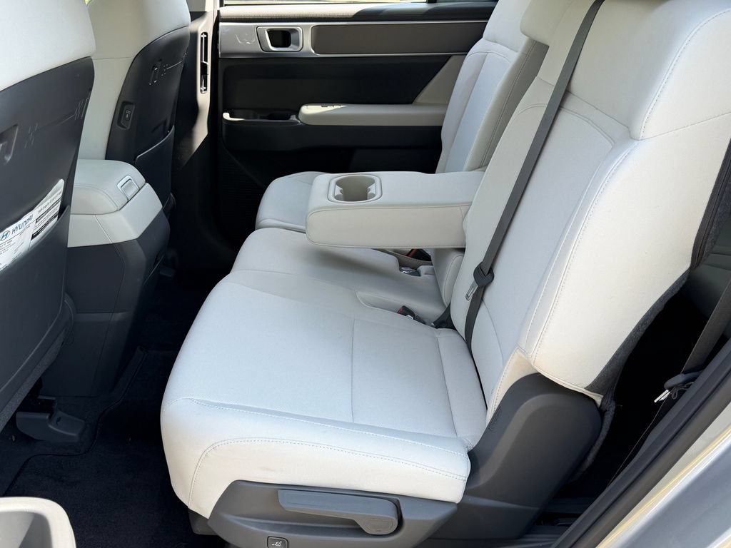 New 2026 Hyundai Santa Fe SE AWD/4WD image 15