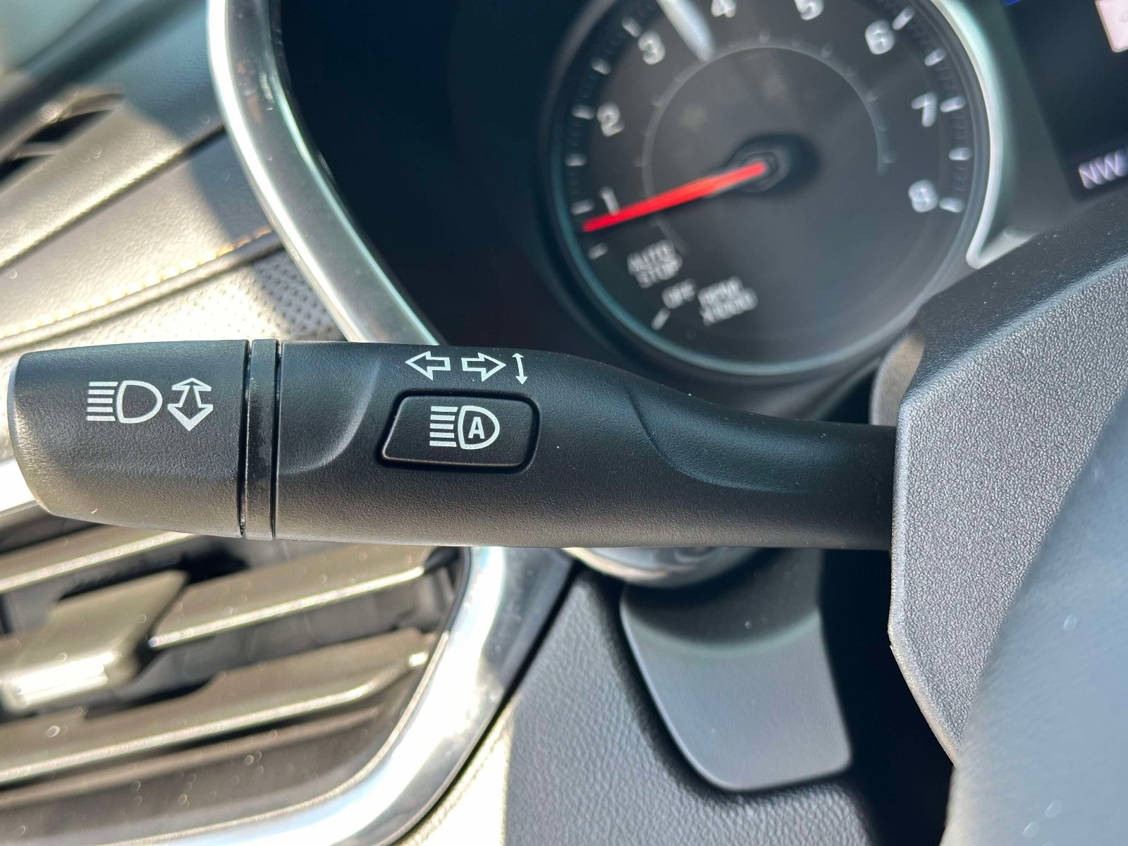 Used 2021 Chevrolet Equinox Premier image 19