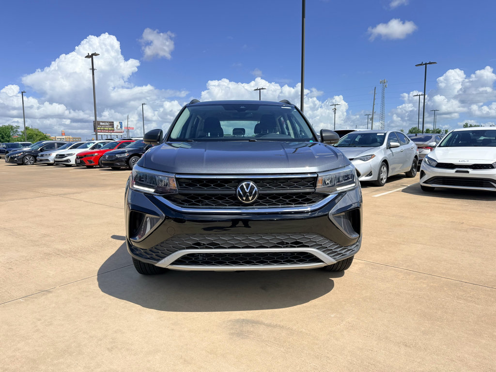Used 2024 Volkswagen Taos S AWD/4WD image 2