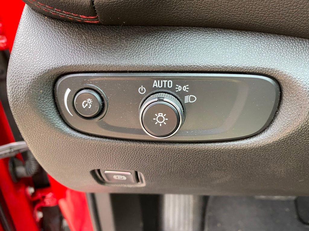 Used 2020 Chevrolet Blazer RS image 10
