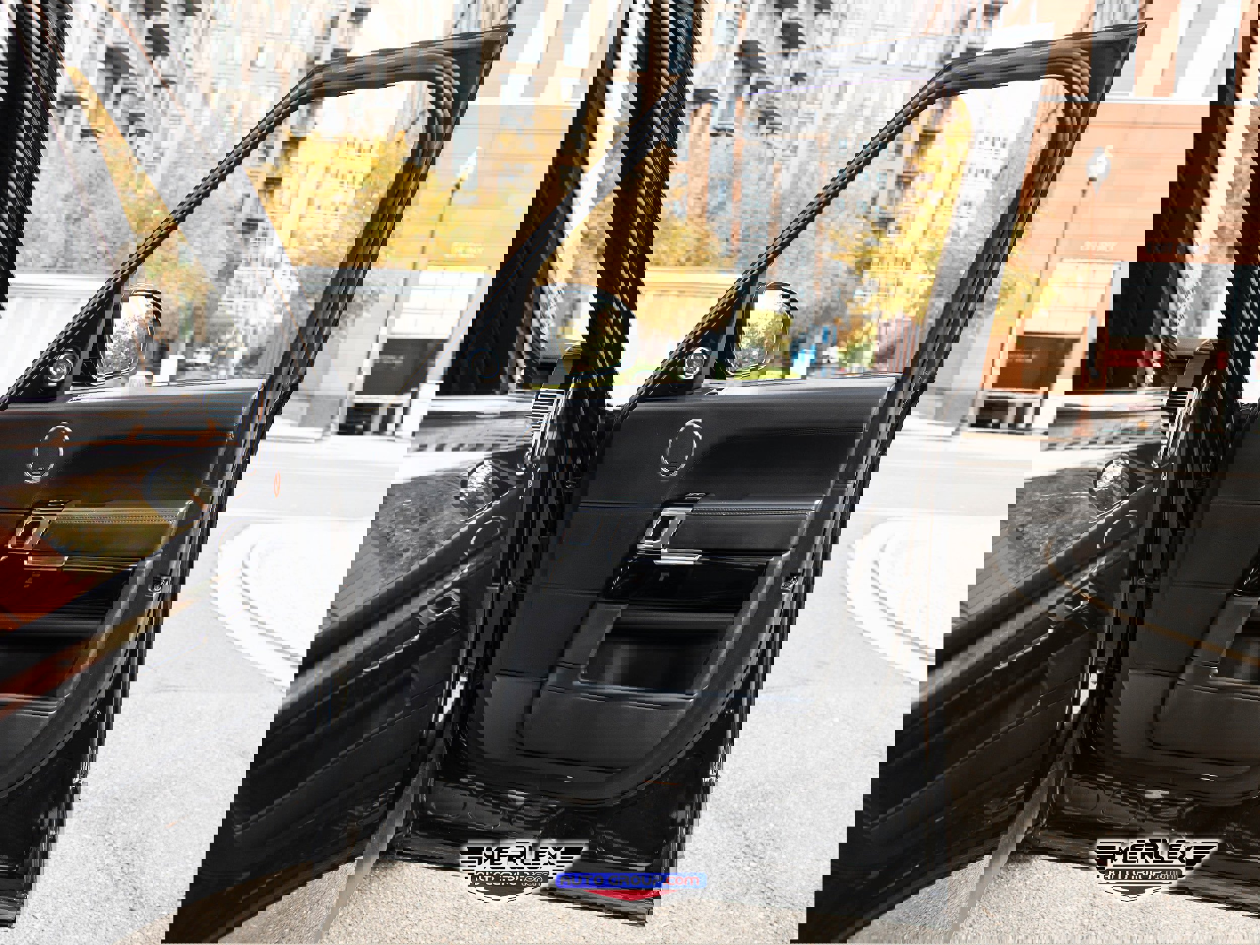 Used 2017 Land Rover Range Rover Supercharged image 45