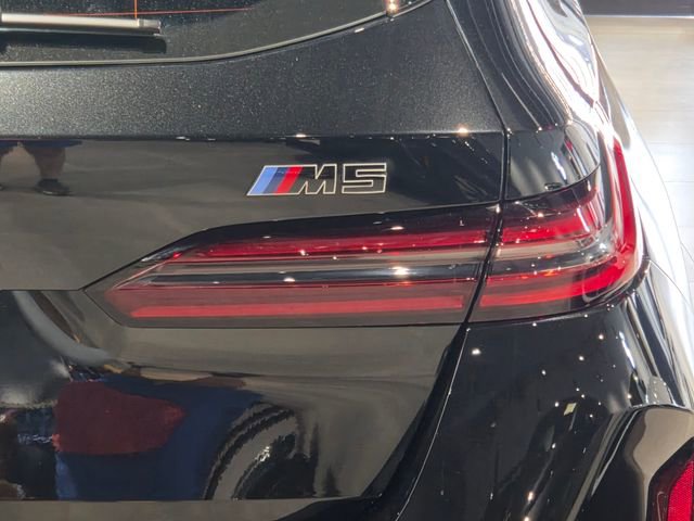 Used 2026 BMW M5 Touring AWD/4WD image 35