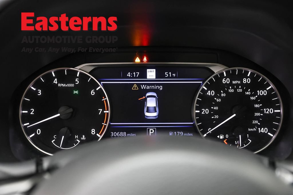 Used 2023 Nissan Altima 2.5 SV w/ SV Premium Package AWD/4WD image 18
