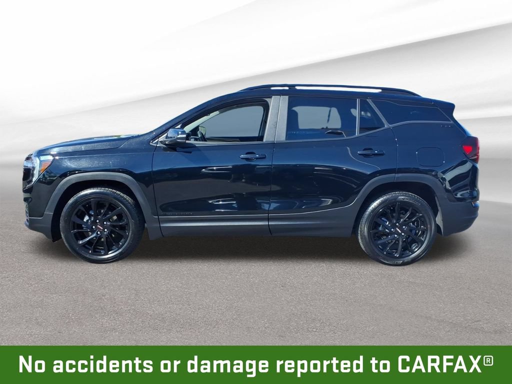 Certified 2024 GMC Terrain SLE w/ Driver Convenience Package FWD image 2