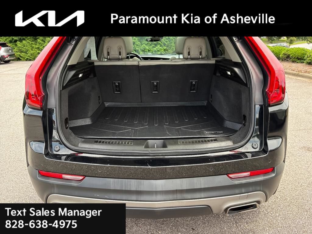 Used 2021 Cadillac XT4 Premium Luxury FWD image 29
