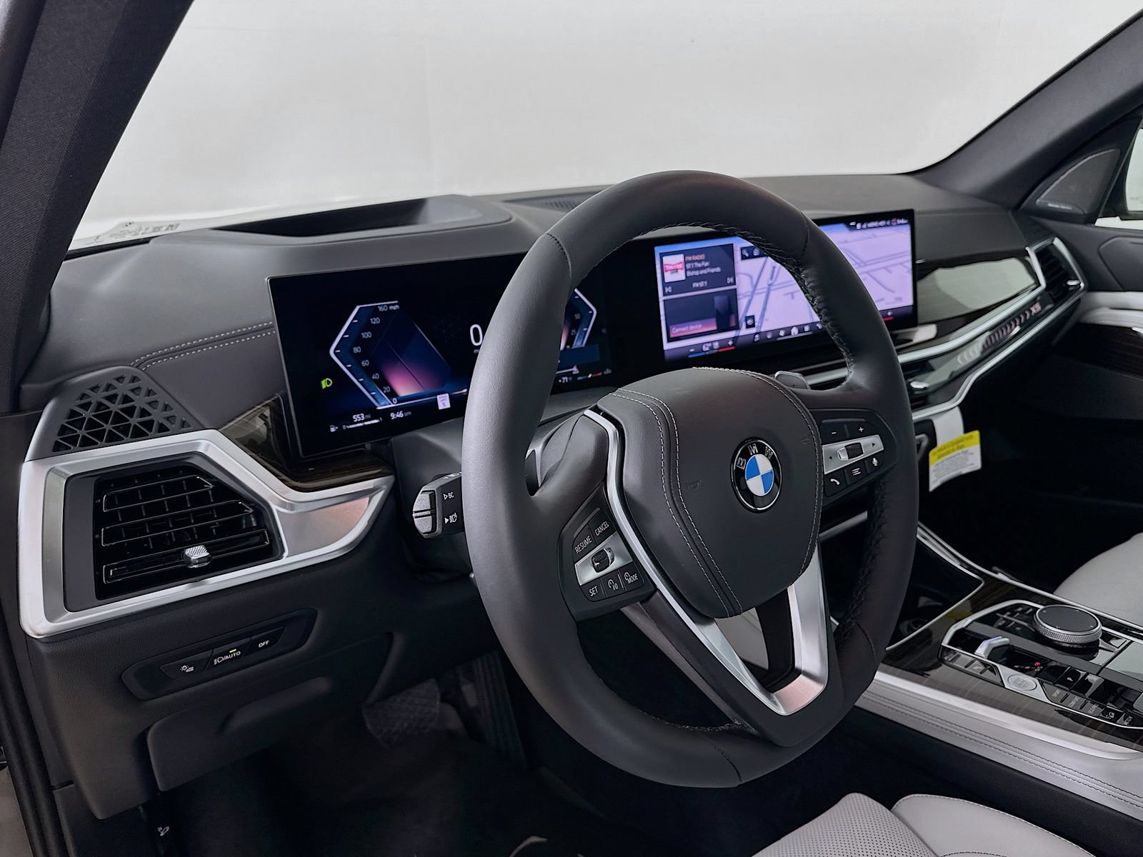 New 2026 BMW X5 xDrive40i AWD/4WD image 31