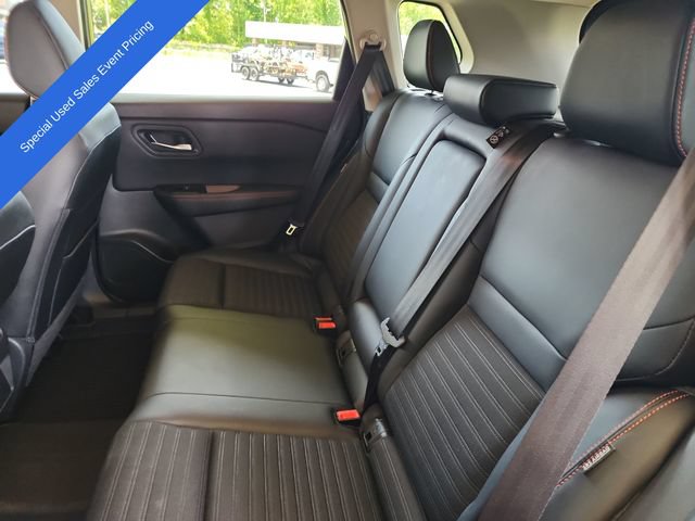 Used 2025 Nissan Rogue SV w/ Rock Creek Premium Package AWD/4WD image 18