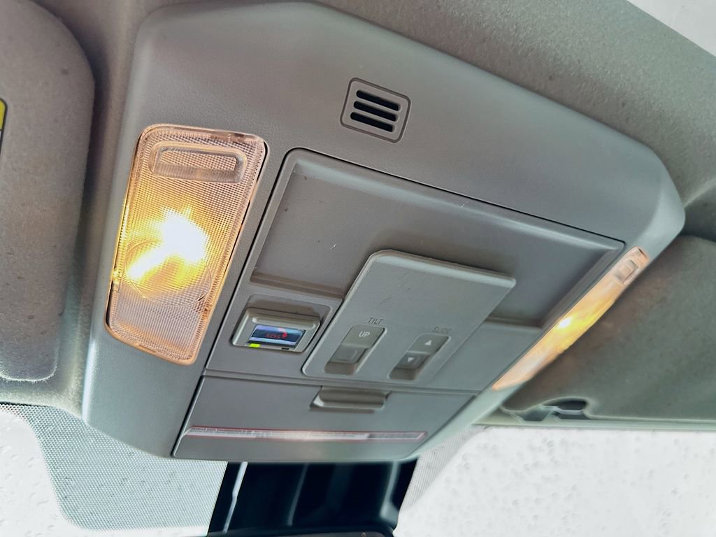 Used 2022 Toyota Sequoia Limited image 35