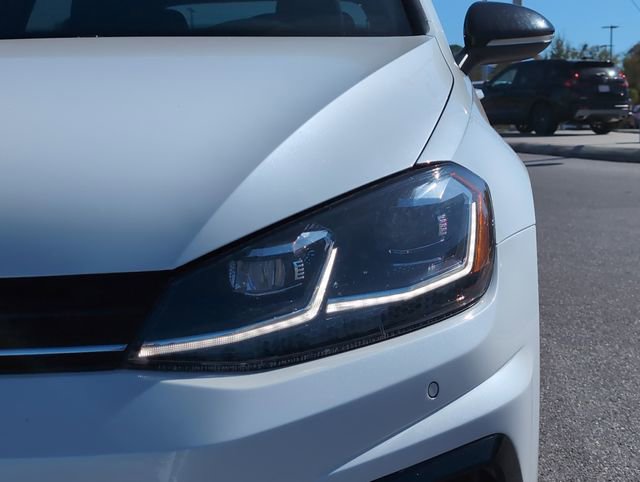 Used 2019 Volkswagen Golf R 4-Door image 34