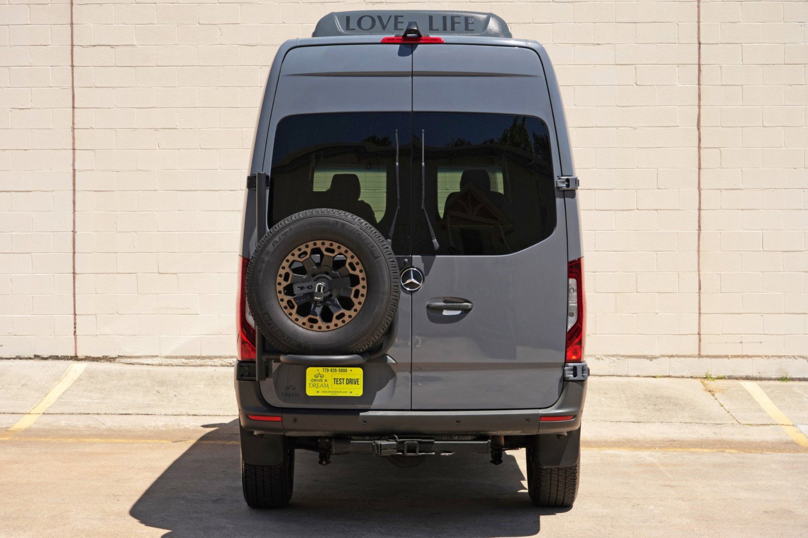 Used 2021 Mercedes-Benz Sprinter 2500 w/ Comfort Plus Package image 53