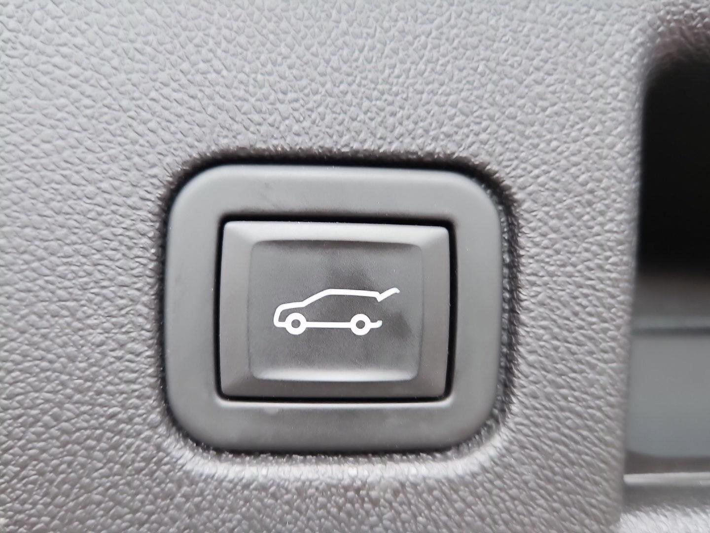 Certified 2024 Chevrolet Equinox LT AWD/4WD image 26