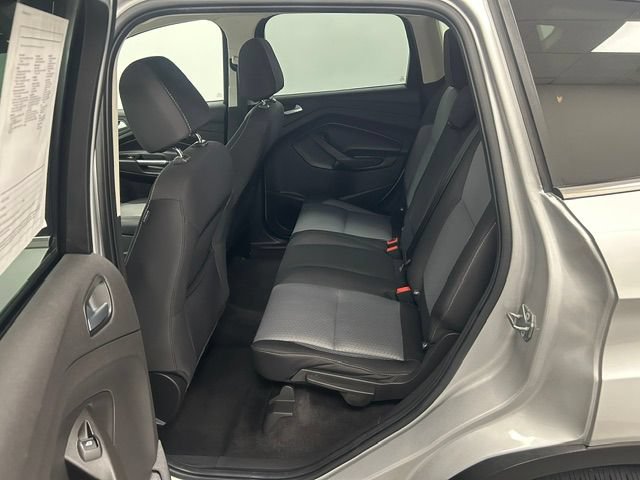 Used 2017 Ford Escape SE AWD/4WD image 19