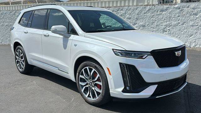 New 2025 Cadillac XT6 Sport w/ Platinum Package
